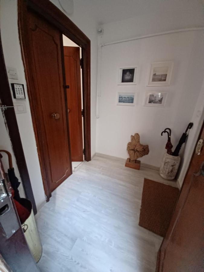 A Casa Di Nonna Ida, Nel Cuore Pulsante Di Napoli Ngoại thất bức ảnh
